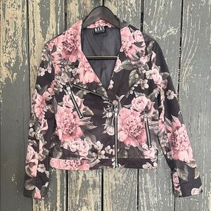 Nana Judy Black and Pink Floral Blazer